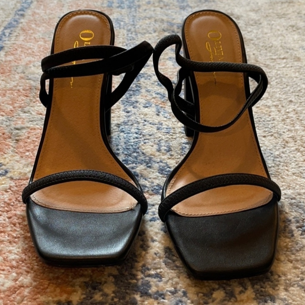 Elegant Black Strappy Heels